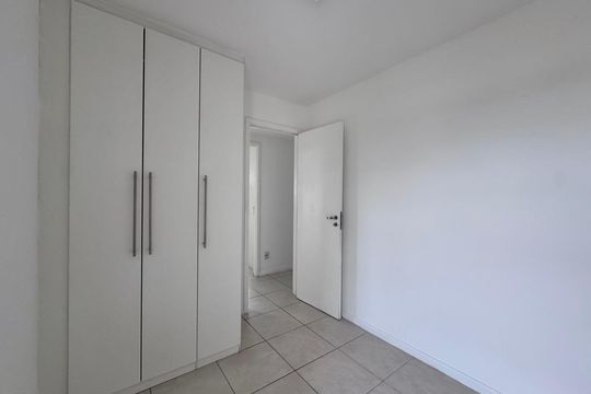 Quarto 1 de apartamento para alugar com 3 quartos, 81m² em Barra da Tijuca, Rio de Janeiro