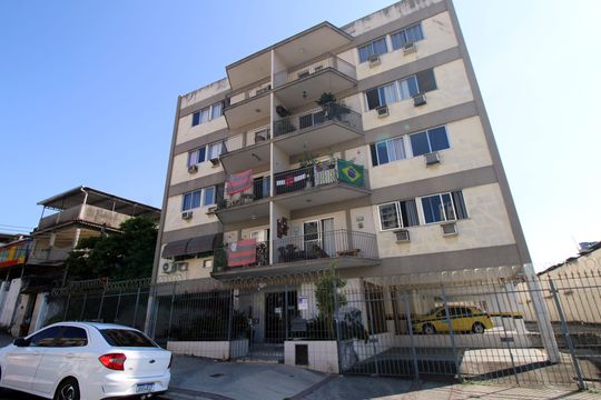 Fachada do Prédio de apartamento à venda com 3 quartos, 67m² em Vaz Lobo, Rio de Janeiro