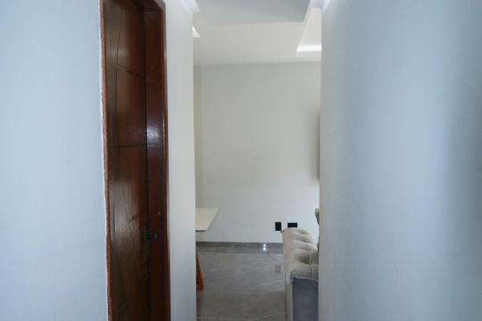 Sala - Corredor de apartamento à venda com 3 quartos, 67m² em Vaz Lobo, Rio de Janeiro