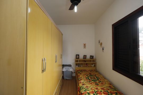 Quarto 1 de casa à venda com 3 quartos, 121m² em Vila Irmaos Arnoni, São Paulo