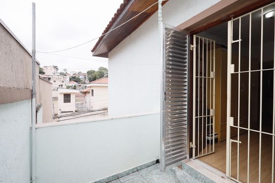 Varanda  de casa à venda com 3 quartos, 121m² em Vila Irmaos Arnoni, São Paulo