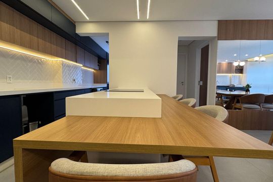 Cozinha de apartamento à venda com 2 quartos, 89m² em Vila Augusta, Guarulhos