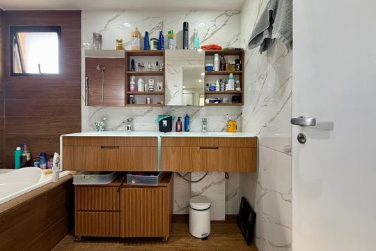 Banheiro Suíte 1 de apartamento à venda com 3 quartos, 148m² em Santo Amaro, São Paulo