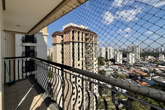 Sacada de apartamento à venda com 3 quartos, 148m² em Santo Amaro, São Paulo