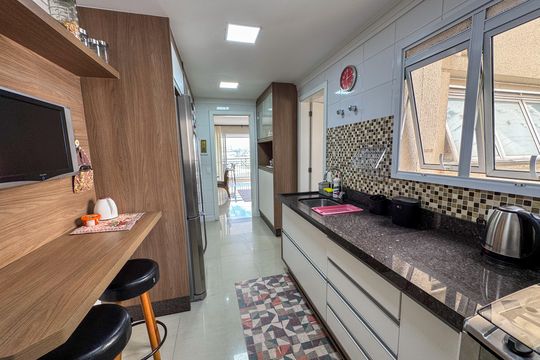 Cozinha de apartamento para alugar com 3 quartos, 133m² em Jardim, Santo André