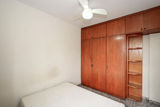 Quarto 1 de apartamento à venda com 2 quartos, 65m² em Vila Santa Luzia, Taboão da Serra