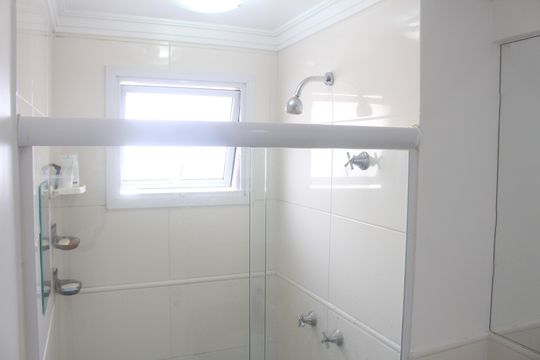 Banheiro da Suíte de apartamento à venda com 2 quartos, 67m² em Fundacao, São Caetano do Sul