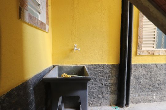 Lavanderia de casa para alugar com 1 quarto, 42m² em Vila Ester, São Paulo