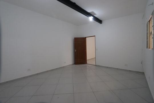 Quarto de casa para alugar com 1 quarto, 42m² em Vila Ester, São Paulo