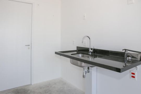Studio de kitnet/studio à venda com 1 quarto, 18m² em Jardim Vera Cruz, São Paulo