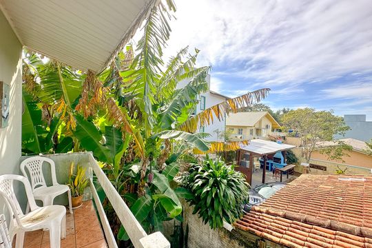 Varanda de apartamento para alugar com 1 quarto, 48m² em São João do Rio Vermelho, Florianópolis