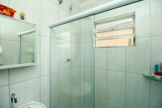 Banheiro Social de casa à venda com 2 quartos, 125m² em Jardim Irene, São Bernardo do Campo