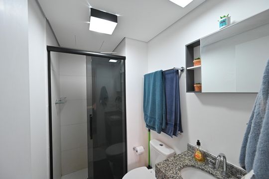 Banheiro Social de kitnet/studio para alugar com 1 quarto, 28m² em Vila Mariana, São Paulo