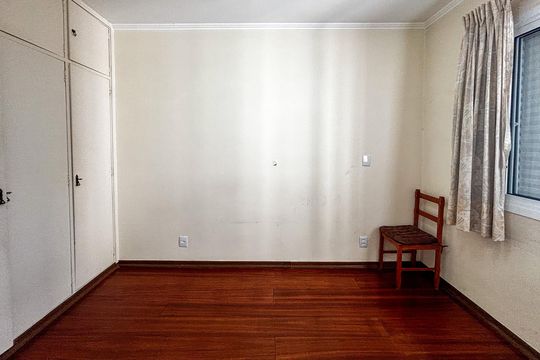 Apartamento à venda com 2 quartos, 90m² em Cerqueira César, São Paulo