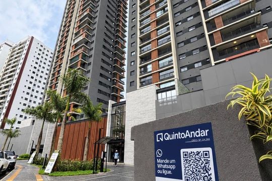 Fachada de apartamento para alugar com 2 quartos, 70m² em Alphaville Empresarial, Barueri