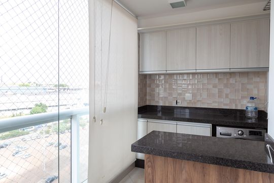 Varanda de apartamento para alugar com 2 quartos, 63m² em Vila Endres, Guarulhos