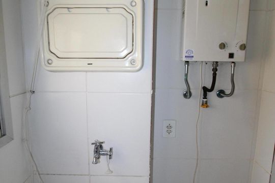 Área de Serviço de apartamento para alugar com 3 quartos, 65m² em Parque Industrial, São José dos Campos