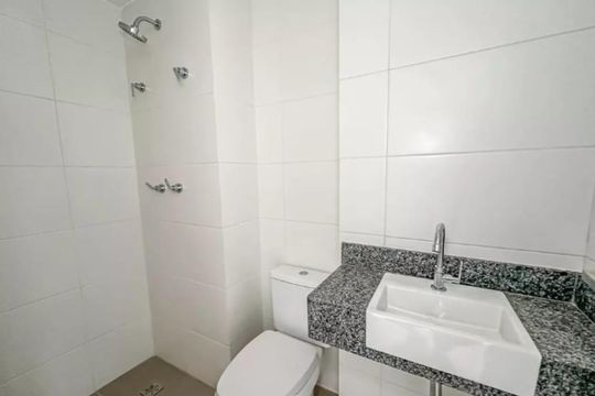Banheiro de apartamento à venda com 1 quarto, 31m² em Centro, Rio de Janeiro