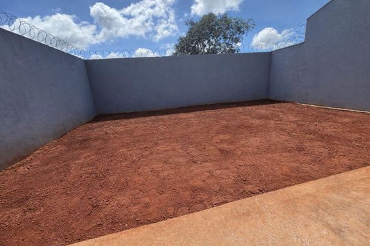 Quintal de casa para alugar com 3 quartos, 93m² em Santa Rosa, Uberlândia