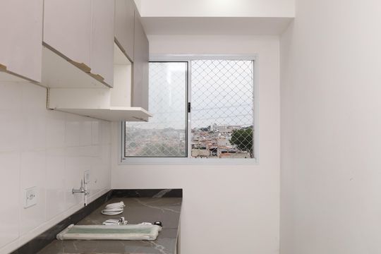Área de Serviço de apartamento para alugar com 4 quartos, 100m² em Vila Nova Curuca, São Paulo