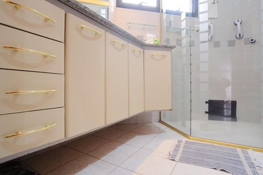 Banheiro da Suíte de apartamento para alugar com 3 quartos, 113m² em Chácara Santo Antônio (zona Leste), São Paulo