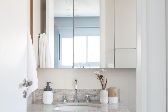 Banheiro de apartamento à venda com 2 quartos, 66m² em Paraíso, São Paulo