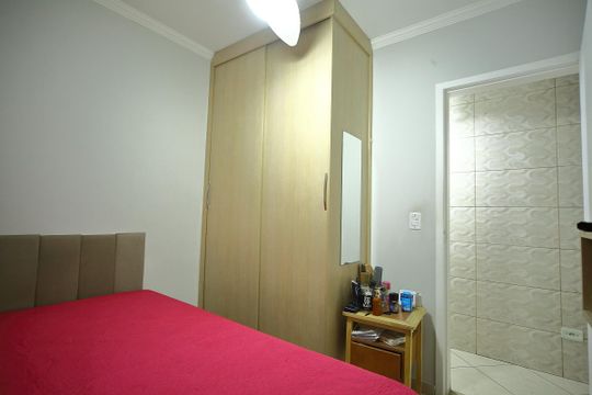 Quarto 2 de casa à venda com 3 quartos, 127m² em Vila Alvinopolis, São Bernardo do Campo