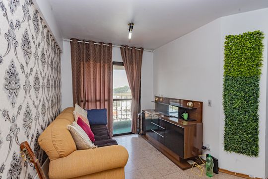 Apartamento para alugar com 2 quartos, 63m² em Vila Liviero, São Paulo