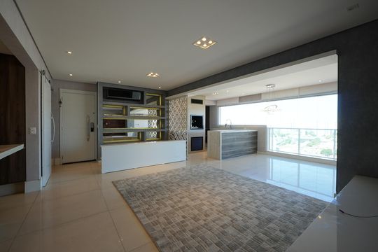 Apartamento à venda com 3 quartos, 130m² em Jardim da Gloria, São Paulo
