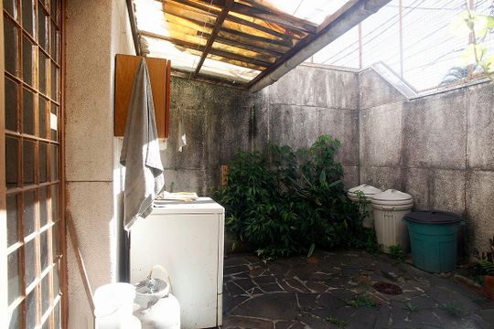 Pátio de casa para alugar com 8 quartos, 278m² em Santana, Porto Alegre