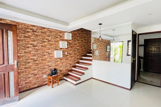 Casa de Condomínio para alugar com 2 quartos, 70m² em Chácara Pavoeiro, Cotia