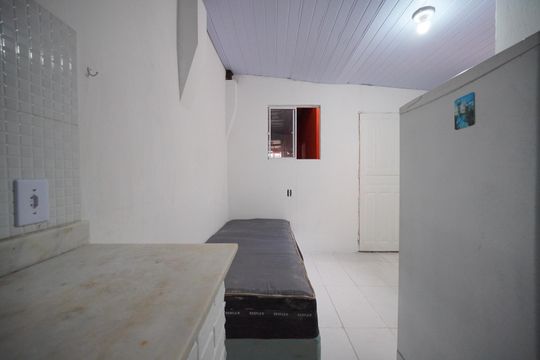 Kitnet de kitnet/studio para alugar com 1 quarto, 22m² em Jardim Cidade de Florianopolis, São José
