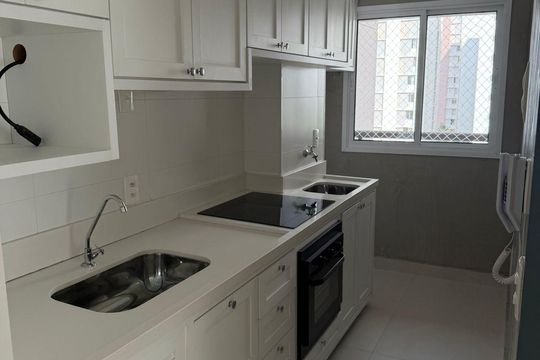 Cozinha de apartamento à venda com 2 quartos, 63m² em Bela Vista, São Paulo