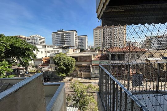 Vista do Quarto 1 de apartamento à venda com 1 quarto, 56m² em Méier, Rio de Janeiro