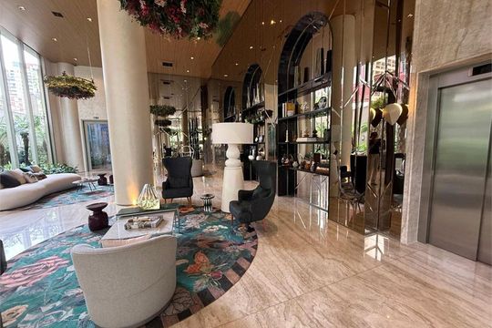 Apartamento à venda com 3 quartos, 213m² em Cerqueira César, São Paulo