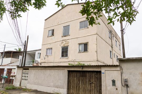 Fachada de casa para alugar com 2 quartos, 53m² em Guaratiba, Rio de Janeiro