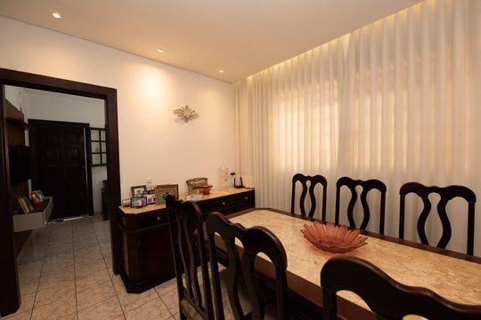 Casa para alugar com 2 quartos, 80m² em Darcy Vargas, Belo Horizonte