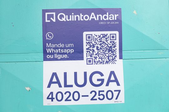 Placa instalada no portão do imóvel - Código da placa: WPSU-143 de casa para alugar com 3 quartos, 173m² em Jardim Silva Teles, São Paulo