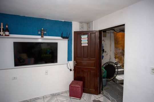 Sala de casa à venda com 4 quartos, 75m² em Vila Nogueira, Diadema