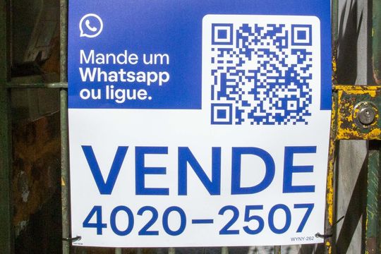 Plaquinha de casa à venda com 4 quartos, 75m² em Vila Nogueira, Diadema