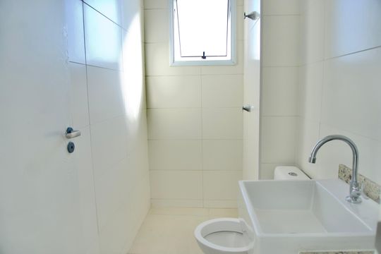 Quarto 2 - Banheiro de apartamento para alugar com 2 quartos, 120m² em Nova Suíça, Belo Horizonte
