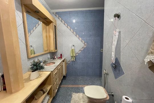 Banheiro 2 de casa à venda com 3 quartos, 187m² em Vila Lageado, São Paulo