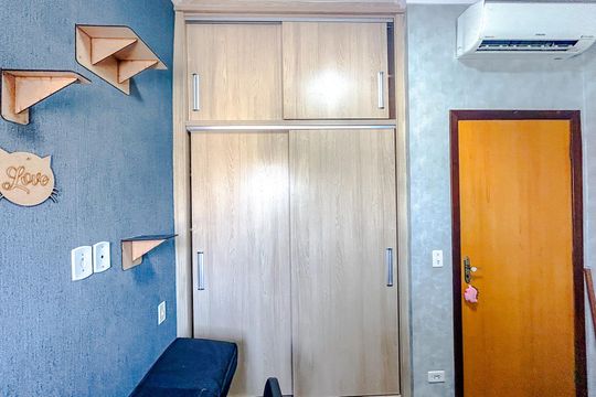 Quarto 3 - Armários de casa à venda com 3 quartos, 130m² em Vila Carrão, São Paulo