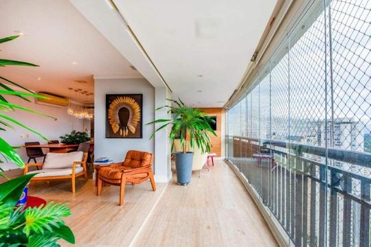 Apartamento à venda com 3 quartos, 178m² em Cidade Monções, São Paulo