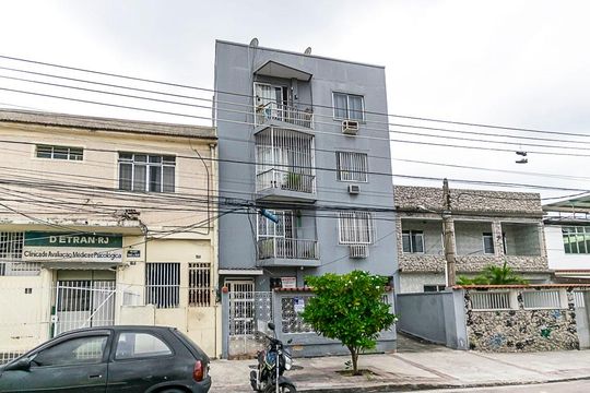 Fachada  de apartamento para alugar com 2 quartos, 63m² em Irajá, Rio de Janeiro