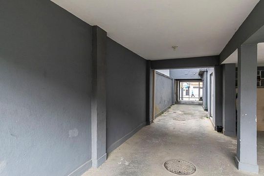Área comum - Entrada da garagem de apartamento para alugar com 2 quartos, 63m² em Irajá, Rio de Janeiro