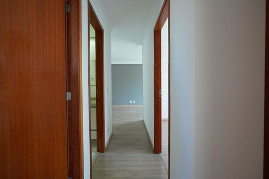 Corredor de apartamento à venda com 3 quartos, 76m² em Cursino, São Paulo