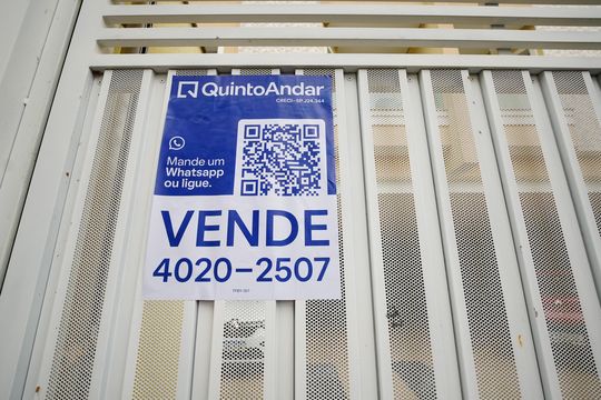 Placa de apartamento à venda com 3 quartos, 80m² em Vila Curuçá, Santo André