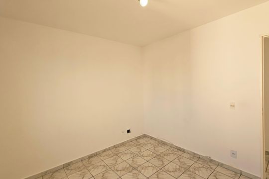 Apartamento para alugar com 2 quartos, 60m² em Colônia, Jundiaí