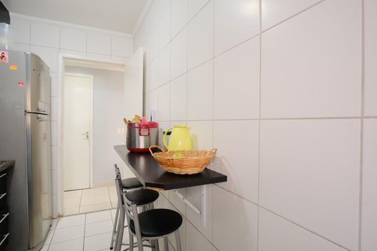 Cozinha de apartamento à venda com 0 quarto, 1m² em Vila Carrão, São Paulo